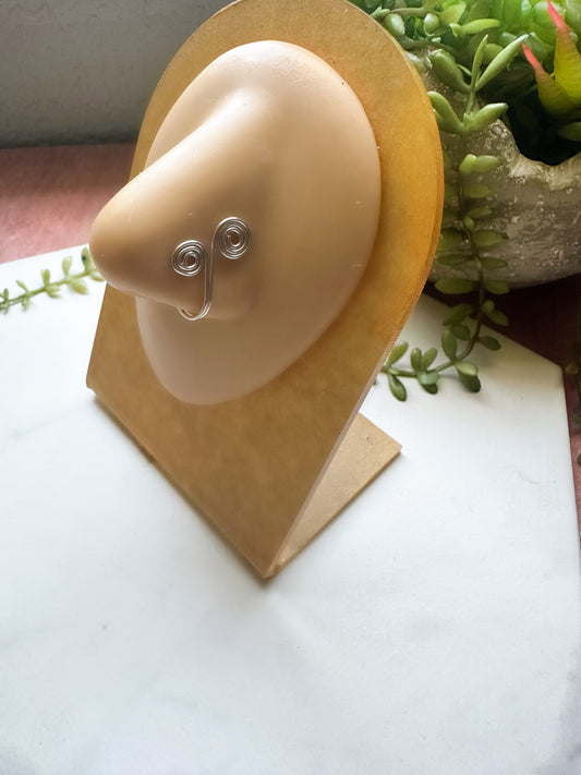 Double Swirl Nose Cuff